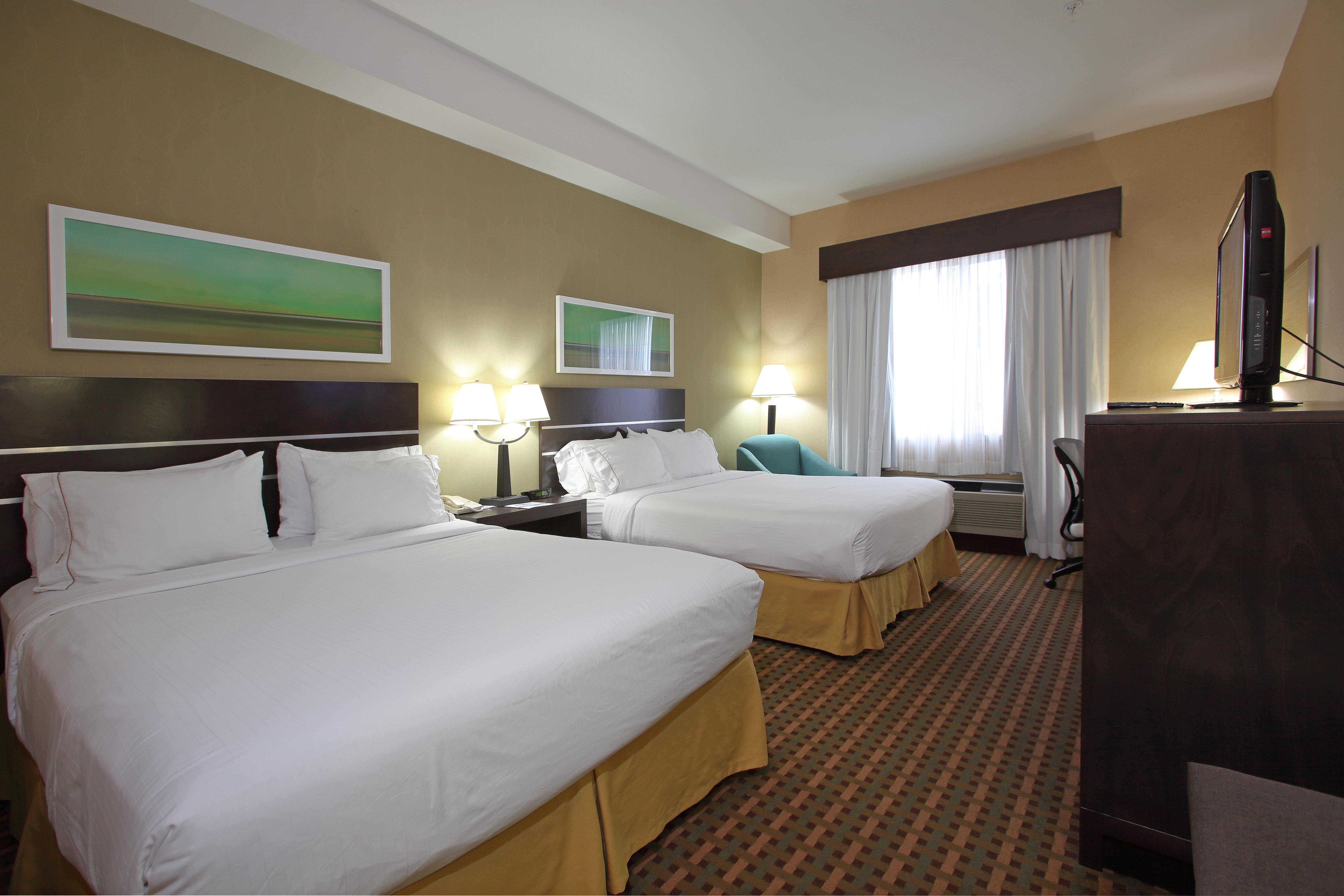 Holiday Inn Express Hotel & Suites Vernon, An Ihg Hotel Dış mekan fotoğraf